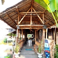 บรรยากาศ กาแฟสดไร่คุณหญิง สาขาสำนักงานใหญ่่
