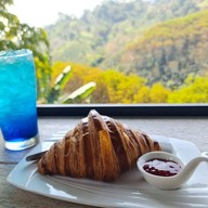 Sweet Maesalong Cafe
