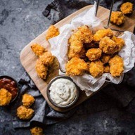 CHICK POP ไก่ทอดเคลือบซอส เมืองนครพนม