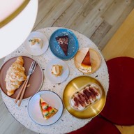 ญ่าคาเฟ่ coffee & desserts phitsanulok