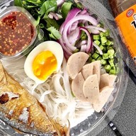 มีฉันท์