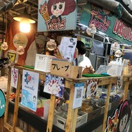 เครปเย็นโคตรไส้ ซอย4ตลาดอินดี้ปิ่นเกล้า ตลาดอินดี้ปิ่นเกล้า ซอย4กลางซอย