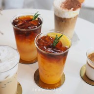 Mika Pâtisserie Emquartier ชั้น 4 ข้างโรงหนัง