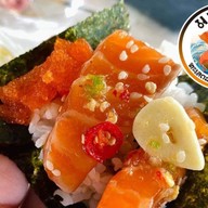 แซลมอนดอง ทะเลดองพัทยา 한국 음식