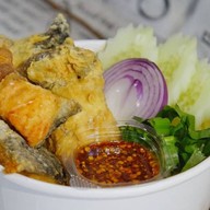 มีฉันท์