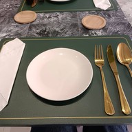 เมนูของร้าน PT steakhouse x The Metz