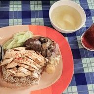 เมนูของร้าน ข้าวมันไก่บ้านเชฟหมง