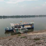 เรือสำราญแม่โขงพาราไดซ์ครูซ