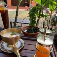 เมนูของร้าน บ้านมะขวิด