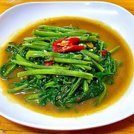 เฟมัส บิสโทร รัชดา