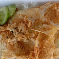 ผัดกระเพราอิ่มอร่อย🥂หอยทอด🍓หมูกรอบ🥃