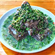 เฟมัส บิสโทร รัชดา