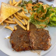 Issara Steak House เมืองทองธานี