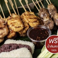 ลิตเติ้ล กริลล์ : หมูปิ้ง ไก่ปิ้ง เนื้อโคขุนปิ้ง ลูกชิ้นปิ้ง หมูสะเต๊ะ เนื้อสะเต๊ะ