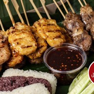 ลิตเติ้ล กริลล์ : หมูปิ้ง ไก่ปิ้ง เนื้อโคขุนปิ้ง ลูกชิ้นปิ้ง หมูสะเต๊ะ เนื้อสะเต๊ะ