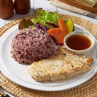 สเต็กกินกับ อาหารคลีน พรีเมี่ยม แจส เออเบิร์น ศรีนครินทร์ (Steak Kinkab Cleanfood Premium JAS Urban พรีเมี่ยม แจส เออเบิร์น ศรีนครินทร์