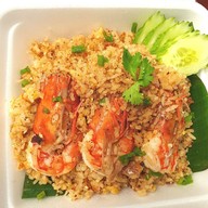 ตี๋หิด ติดกะเพรา ริมทาง