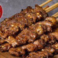 ลิตเติ้ล กริลล์ : หมูปิ้ง ไก่ปิ้ง เนื้อโคขุนปิ้ง ลูกชิ้นปิ้ง หมูสะเต๊ะ เนื้อสะเต๊ะ