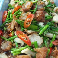 โหน่ง ข้าวต้มและอาหารตามสั่ง