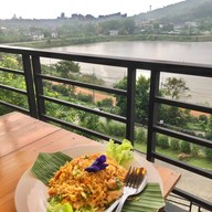 Sunshine Hotel & Cafe