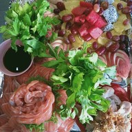 โหน่ง ข้าวต้มและอาหารตามสั่ง