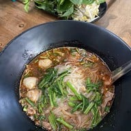 ก๋วยเตี๋ยวเรือโบราณ จัดจ้าน แซ่บซี๊ด1 สาขา 1(เยื้องวัดอีสาน)