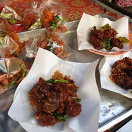 ไก่ทอดเทคนิคนายขันมือเหล็ก