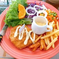 Little Home Cafe' @Photharam