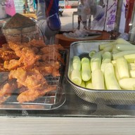 สมาร์ท ข้าวมันไก่ ไก่ทอด (หน้าโลตัสลมโชย หนองเเค)