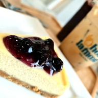 homlamoon cafe