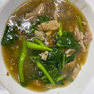 เมนูของร้าน ราดหน้าราโด้ ไทยอาคาร ย้ายที่ทำการใหม่
