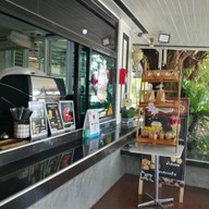บรรยากาศ กาแฟสด โละโคะ Coffee