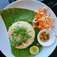 393 Cafe & Resto ถนน36