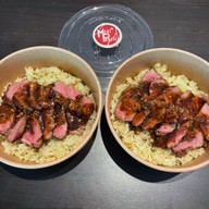Meat Public (ข้าวหน้าเนื้อ/ข้าวหน้าหมู)