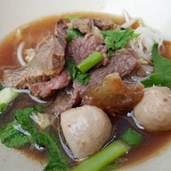 ก๋วยเตี๋ยวเรือเฮียเม้ง ก๋วยเตี๋ยวเรือเฮียเม้ง สูตรโบราณ