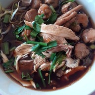 ร้านก๋วยเตี๋ยวไก่มะระ มหาสารคาม สาขาพันท้ายนรสิงห์