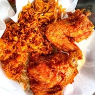 ไก่ทอดวานีต้า โต้รุ่งฉื่อฉาง(เจ้าเก่าหน้าเซเว่น)