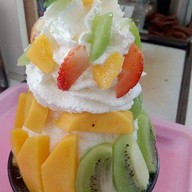 Snow ice by Fuse ร้านบิงซูและเกล็ดหิมะ(ของอร่อยย่าน แบริ่ง บางนา ลาซาล) สโนว์ไอซ์บายฟิวส์