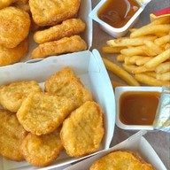 แก้หิว By นักศึกษา