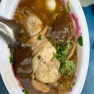 เมนูของร้าน กะเพาะปลาวัดประยูร