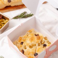 Crumbs La villa อารีย์