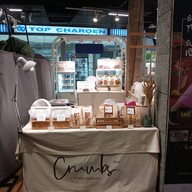 Crumbs La villa อารีย์