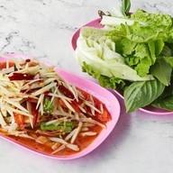 ร้าน ป.ปลา หน้าวัดสุคันธาราม