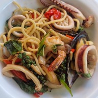 BEHIND BARS (Cafe & Bistro)