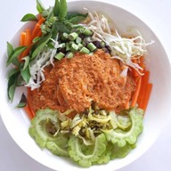 ครูหน่อยขนมจีนน้ำยากะทิสูตรโบราณ