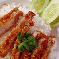 ป๋าหนึ่งข้าวหน้าหมูทอด