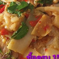อาหารตามสั่งพี่ยำ สาขา 1