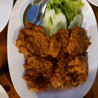 เมนูของร้าน ครัวแปดริ้ว