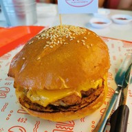 452 cafe&restaurant Surin