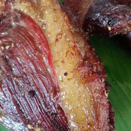 เมนูของร้าน ร่มไม้ยาง ตำ | ยำ |ลาบ ชัยนาท